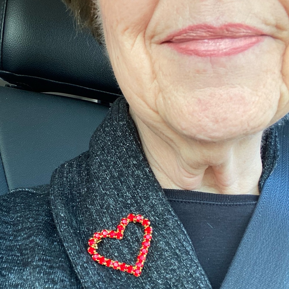 Vintage Red Rhinestone Heart Brooch - Picture 2 of 4
